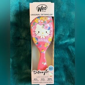 Hello Kitty Wetbrush